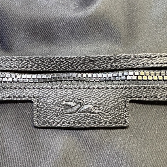 Longchamp Black Le Pilage Neo Bucket Bag - Picture 3 of 13